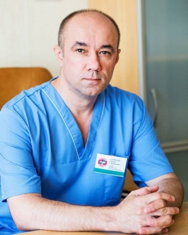 Стебунов Сергей Степанович - доктор медицинских наук, профессор, специалист в области эндоскопической и пластической хирургии