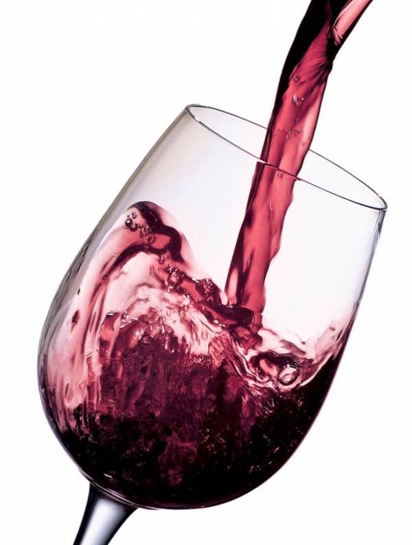 Влияние употребления красного вина на микробиом человека