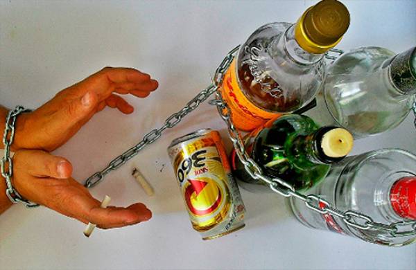 Частное мнение врача-нарколога. Почему в Беларуси пока отсутствует «нормальная помощь» зависимым от алкоголя?