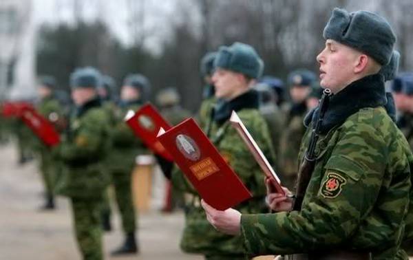 В Гомеле будут судить врача-эндоскописта, помогавшего призывникам симулировать язву, чтобы избежать армии