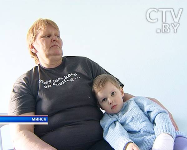 В РНПЦ детской хирургии в Минске поступили 5 детей, проглотивших батарейки - их спасали лазером