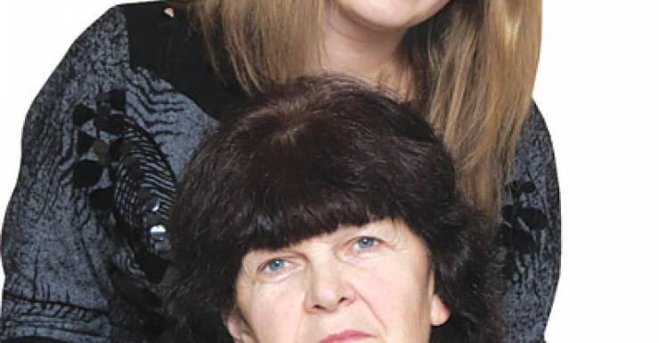 Татьяне Новиковой из Жодино с диагнозом "хронический гломерулонефрит" пресадили почку от матери