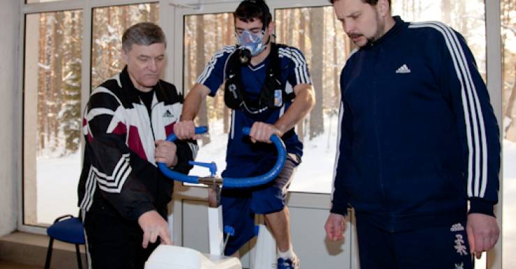 БАТЭ прошел тестирование. Целью визита гомельско делегации в Борисов было функциональное тестирование игроков команды. 