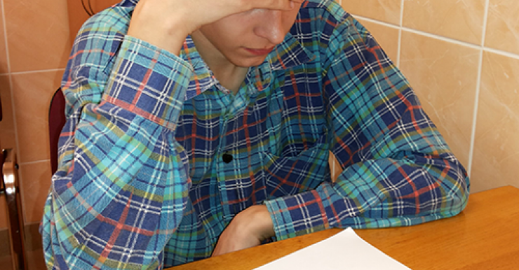 Подсео на спайс. Родители отказались от 17-летнего минчанина Леонида! Фото