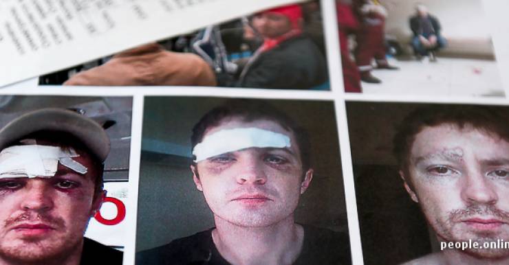 Минчанин Ян Гаврилов с друзьями пошел на хоккей, а уехал из «Минск-Арены»… на скорой, получив в конце второго периода сильнейший удар шайбой в голову Минчанин Ян Гаврилов с друзьями пошел на хоккей, а уехал из «Минск-Арены»… на скорой, получив в конце второго периода сильнейший удар шайбой в голову