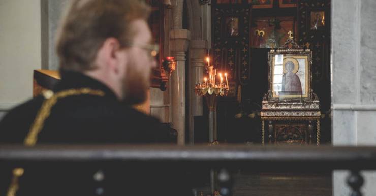 Христиане верят, что, покаявшись, они получают прощение грехов от Бога. Мы спросили у священников, с какими проблемами белорусы приходят на исповедь и всегда ли искренне раскаиваются в том, что считают греховным.